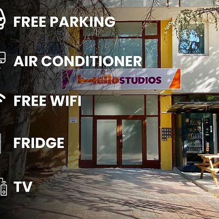 Hello Studios Budget Stays Free Parking & Wifi スタラ・ザゴラ エクステリア 写真
