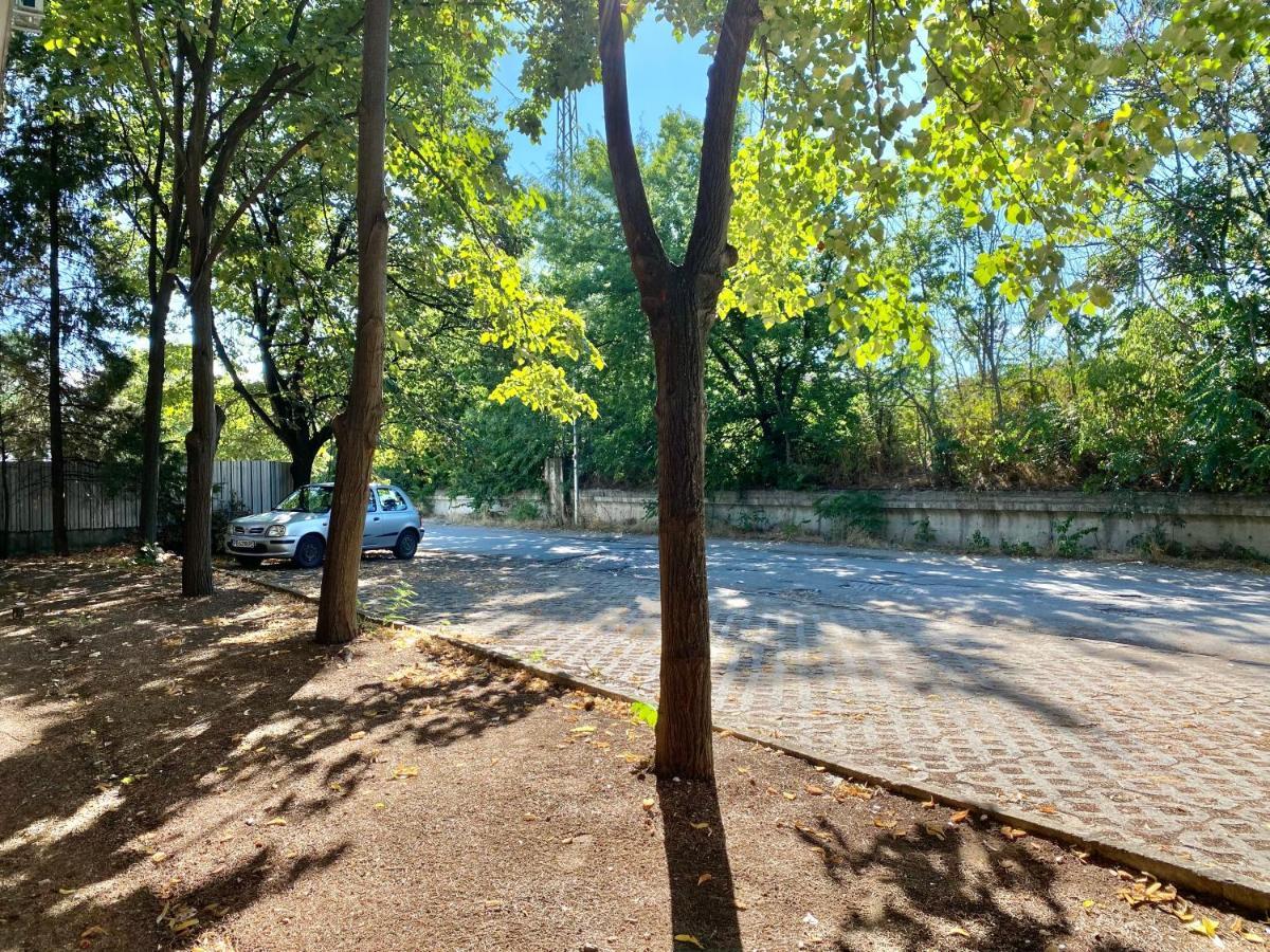 Hello Studios Budget Stays Free Parking & Wifi スタラ・ザゴラ エクステリア 写真