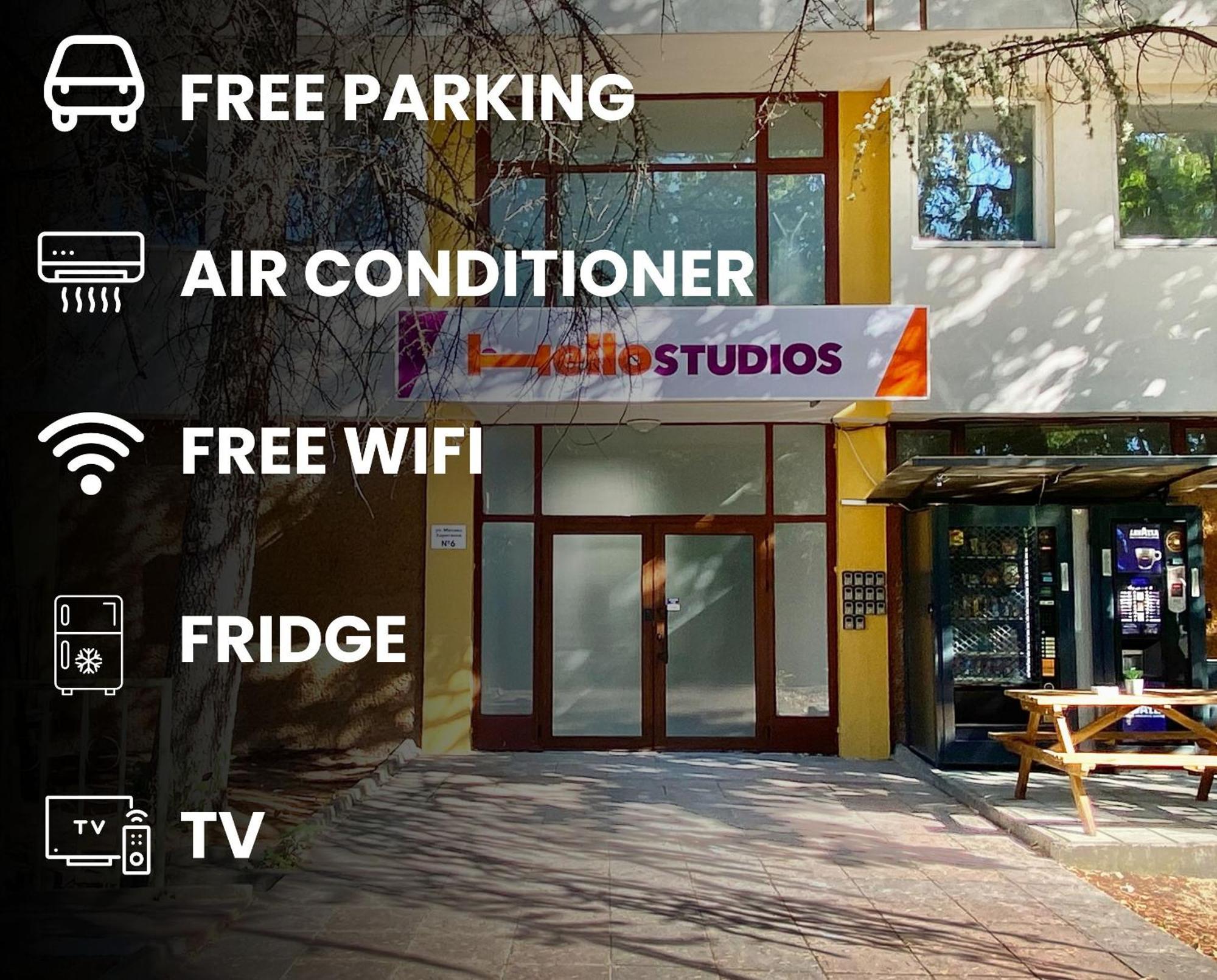 Hello Studios Budget Stays Free Parking & Wifi スタラ・ザゴラ エクステリア 写真